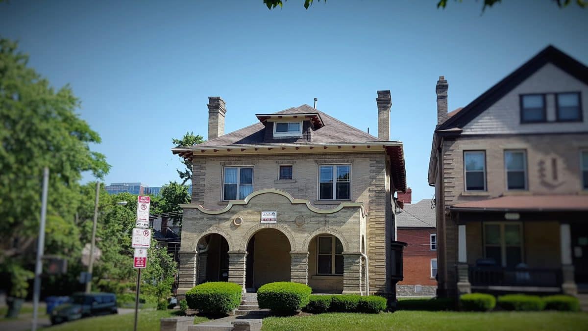 410  King Ave - B